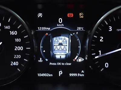 2018 Land Rover Discovery Sport HSE 4 Cylinders Engine Black Beige Crossover