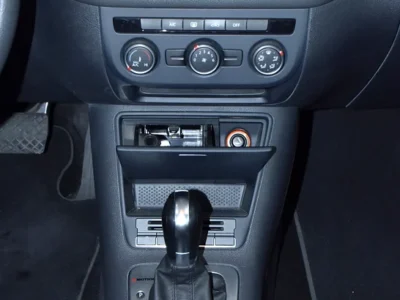 2016 Volkswagen Tiguan SE 4 Cylinders Engine Grey Black Crossover GCC