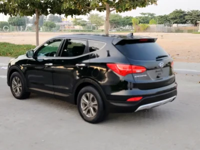 2016 Hyundai Santa Fe Sport 4 Cylinders Petrol Engine Black Beige SUV US Specs Clean Title