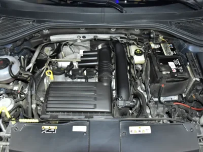 2023 Volkswagen T-Roc R-Line 4 Cylinder Petrol Engine Blue Black Crossover GCC