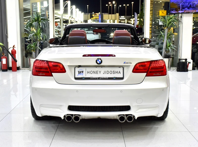 2011 BMW M3 V8 Cylinder Petrol Engine White Red Hard Top Convertible GCC