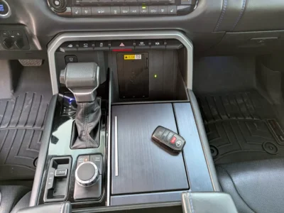2023 Toyota Tundra Crewmax Platinum 6 Cylinder Petrol Engine Grey Black Pickup