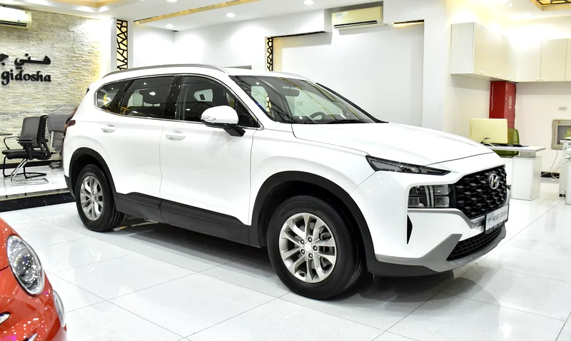 2023 Hyundai Santa Fe Comfort Plus 4 Cylinder Petrol Engine White Grey SUV GCC