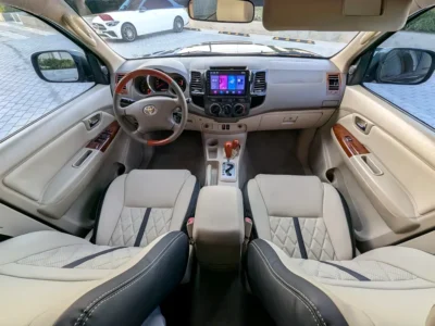 2007 Toyota Fortuner SR5 FACELIFTED 2025 GCC Specs V6 4.0L Black Beige SUV