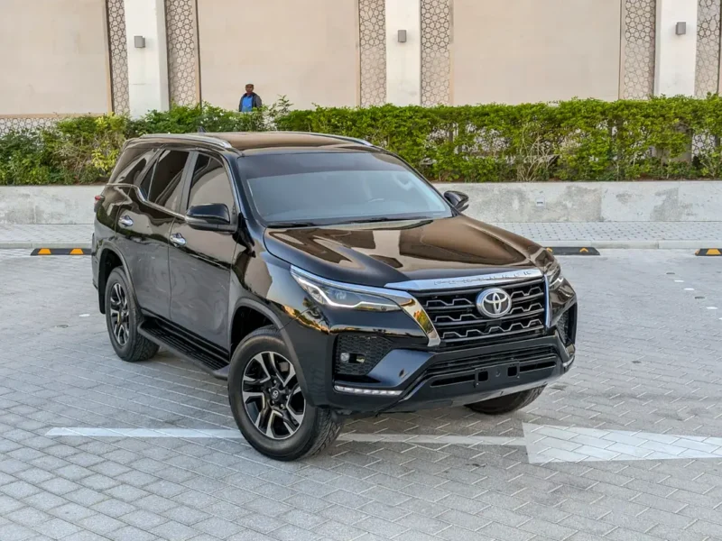 2018 Toyota Fortuner EXR FACELIFTED 2025 GCC Specs V4 2.7L Black Brown SUV