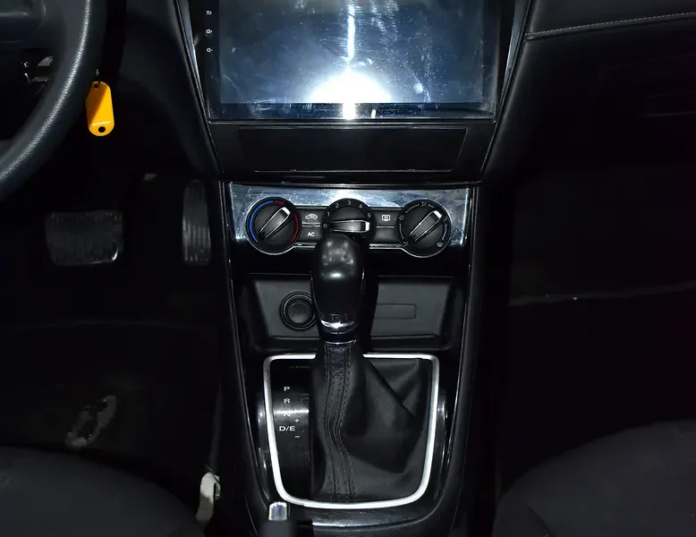 2023 MG MG5 Comfort 4 Cylinder Petrol Engine Black Sedan GCC Specs