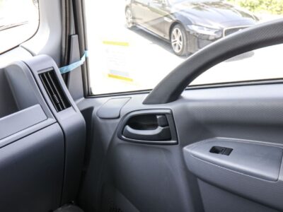 2025 ISUZU NPR 71 LONG 5.6L 6 Cylinders DIESEL CHASIS White Grey Truck