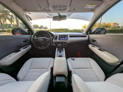 2020 Honda HR-V EX 4 Cylinder Petrol Engine Red White SUV GCC Specs