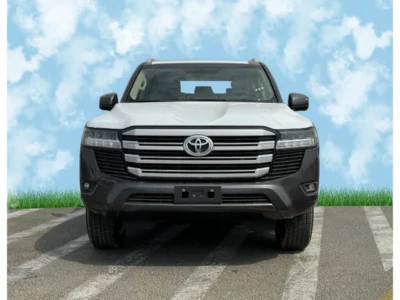 2024 Toyota Land Cruiser GXR 4.0L 6 Cylinders Engine FULL OPTION Black Beige SUV
