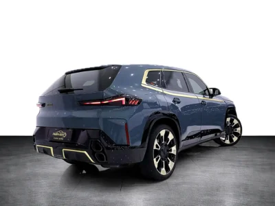 2023 BMW XM XM 8 Cylinder Engine CARBON PACKAGE FULLY LOADED Grey Red SUV