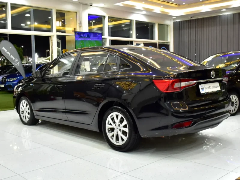 2023 MG MG5 Comfort 4 Cylinder Petrol Engine Black Sedan GCC Specs