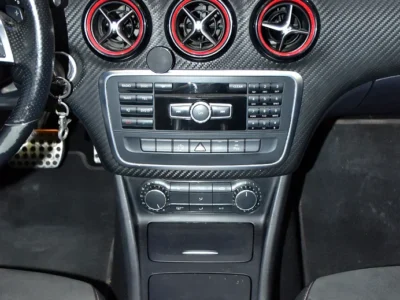 2015 Mercedes-Benz A-Class A 250 Sport 4 Cylinder Petrol Engine White Black Hatchback