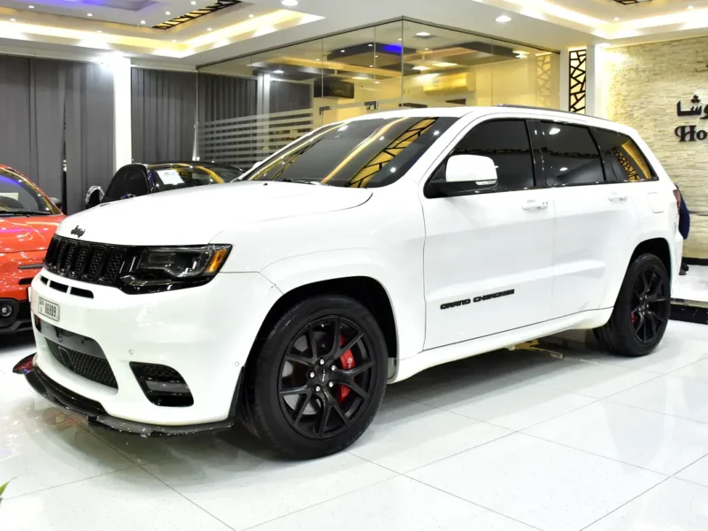 2020 Jeep Grand Cherokee SRT 8 Cylinder Petrol Engine White Black SUV Automatic