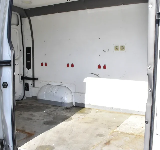 2020 Renault Master Other 4 Cylinder Diesel Engine White Black Van Manual GCC