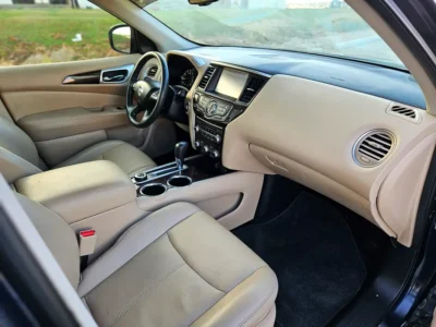 2016 Nissan Pathfinder SV 6 Cylinder Petrol Engine Blue Beige SUV GCC Specs