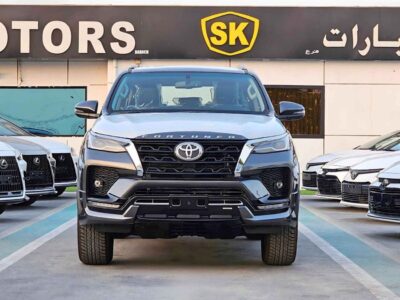 2025 Toyota Fortuner SR5 ADVENTURE 4.0L V6 PETROL Grey Black SUV GCC Specs
