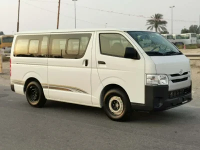 2022 Toyota Hiace STANDARD ROOF 2.5L 4 Cylinder Diesel Engine White Grey Van GCC