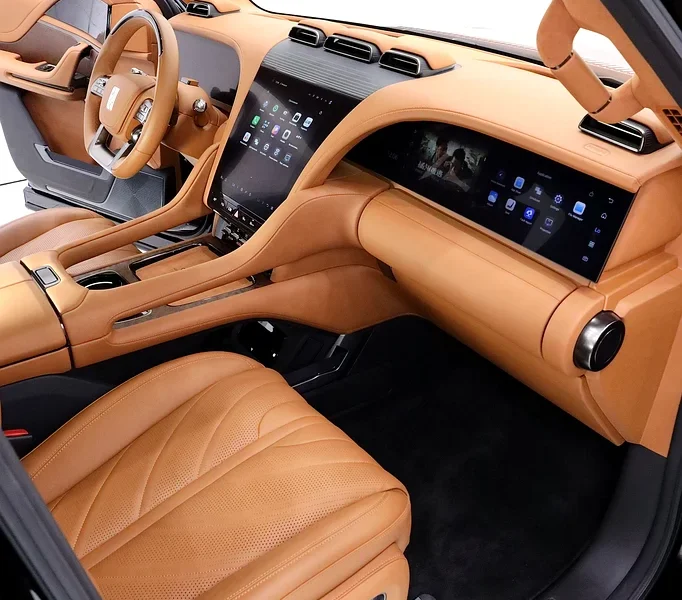 2024 YangWang U8 PREMIUM EDITION INDIVIDUAL WHEEL DRIVE Black Tan SUV