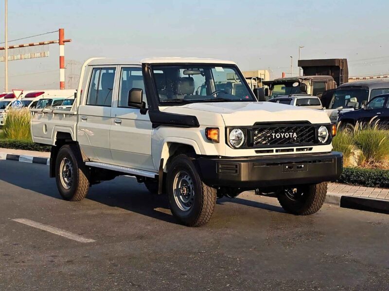 2024 Toyota Land Cruiser Pick Up LC79 DOUBLE CABIN White Grey 4.2L V6 DIESEL MT