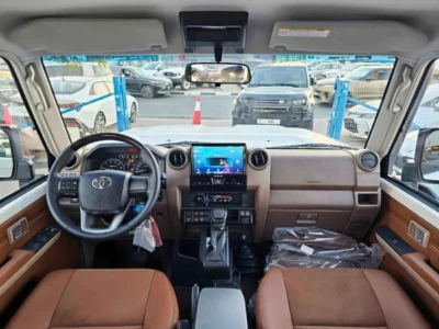 2026 Toyota Land Cruiser 70 LX LC76 5 DOORS 4.0L V6 PETROL AT White Tan SUV