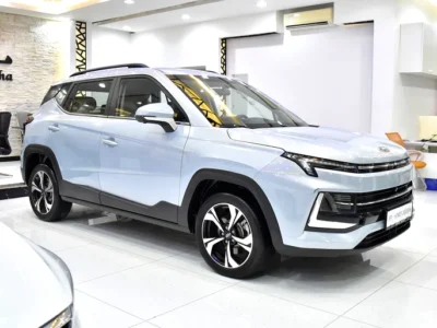 2023 JAC JS4 TURBO 4 Cylinder petrol Engine Blue Beige Crossover GCC Specs