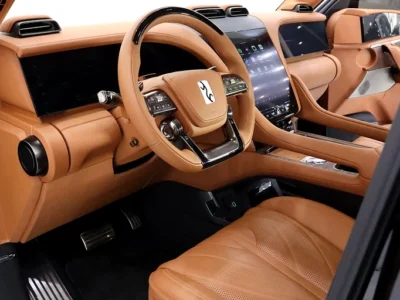 2024 YangWang U8 PREMIUM EDITION INDIVIDUAL WHEEL DRIVE Black Tan SUV