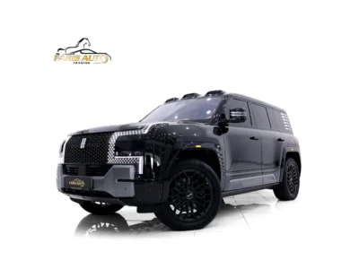 2024 YangWang U8 PREMIUM EDITION INDIVIDUAL WHEEL DRIVE Black Tan SUV