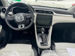 2024 MG ZS 1.5 Litres 4 Cylinder Petrol Engine Red Beige SUV GCC Specs FWD
