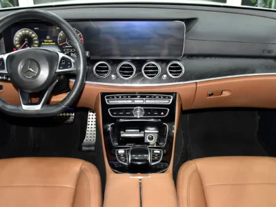 2017 Mercedes-Benz E-Class E400 4Matic 6 Cylinder Petrol Engine White Tan Sedan