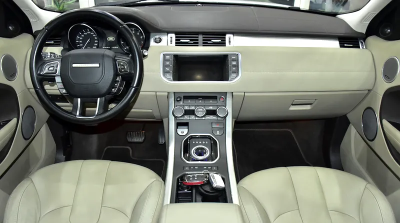 2015 Land Rover Range Rover Evoque Dynamic 4 Cylinder Petrol Engine White Beige Crossover