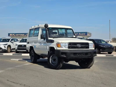 2018 Toyota Land Cruiser 70 4.2L DIESEL MT RHD 6 Cylinders Engine White Black SUV