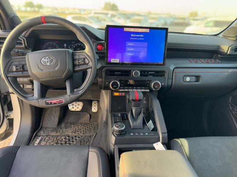 2025 Toyota Tacoma 2.4L V4 TRD PRO I-FORCE MAX Hybrid White Black Pick Up Truck