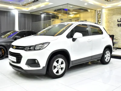 2017 Chevrolet Trax LT 4 Cylinder Petrol Engine White Grey Crossover GCC Specs