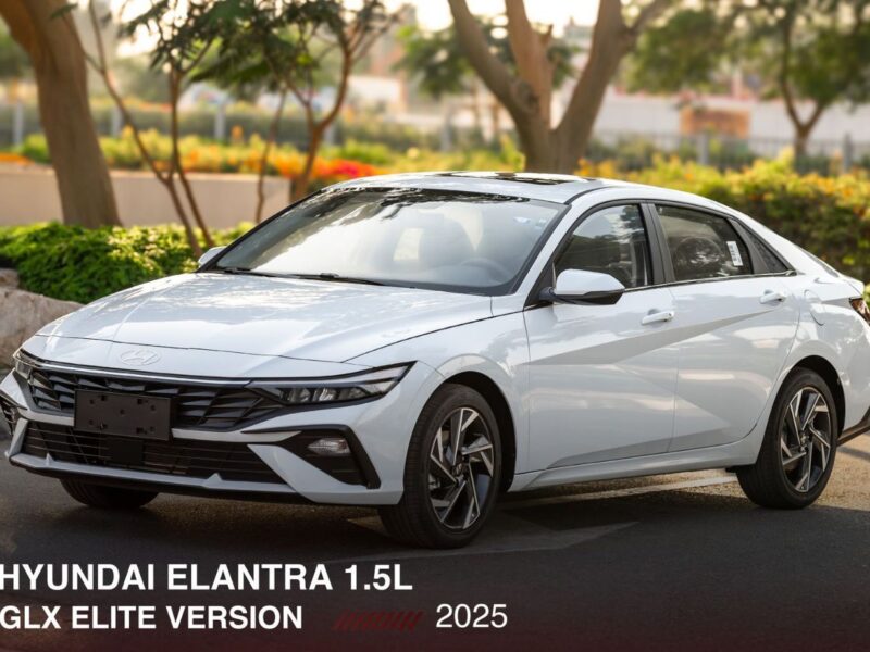 2025 Hyundai Elantra 1.5L ELITE 4 Cylinder Petrol Engine White Black Sedan Automatic