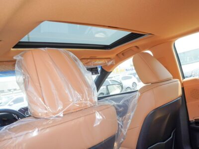 2025 Lexus ES300h 2.5L Hybrid 4 Cylinders Engine White Tan Sedan GCC Specs