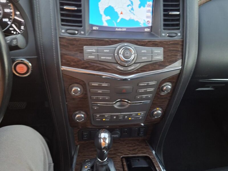 2019 Nissan Armada 5.6-liter V8 Petrol Engine White Black SUV American Specs