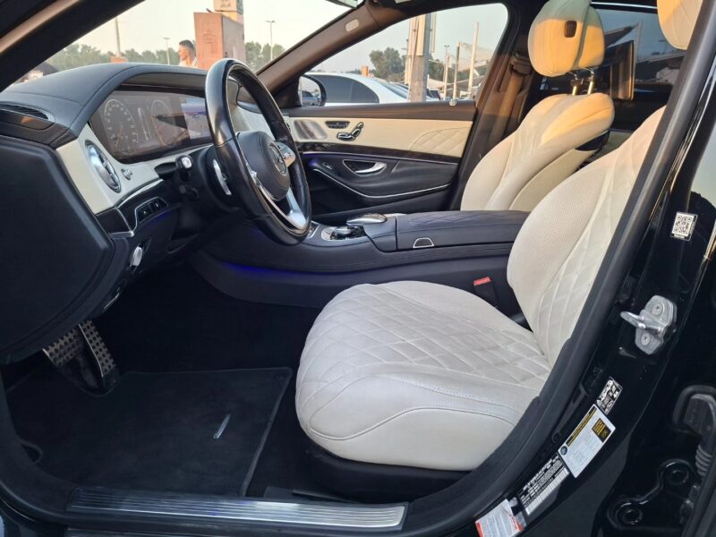 2019 Mercedes-Benz S560 Maybach 4.0L V8 twin-turbocharged Engine Black Beige Sedan