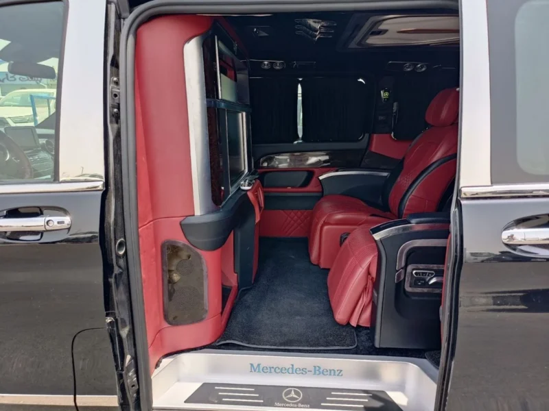 2022 Mercedes-Benz Vito V250 VITO VIP SEATS 2.0L 4 Cylinder PETROL Black Red Van