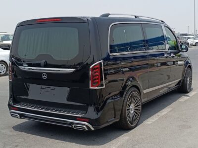 2022 Mercedes-Benz Vito V250 VITO VIP SEATS 2.0L 4 Cylinder PETROL Black Red Van
