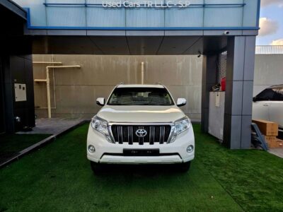 2017 Toyota Prado GXR V6 4.0 4WD FULL OPTION White Beige SUV GCC Specs