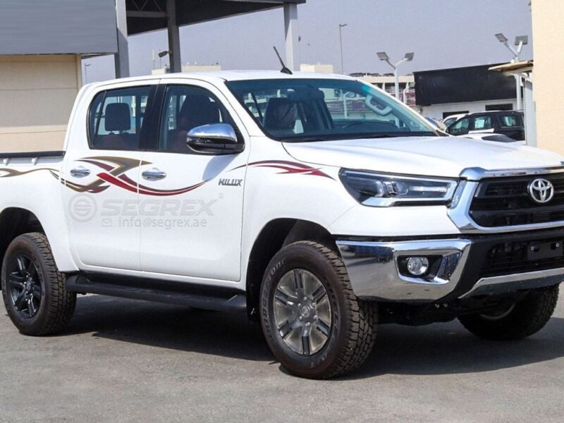 2026 Toyota Hilux DC 2.7L 4 Cylinders Petrol Engine White Red Pick Up Truck 4WD