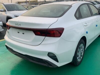 2024 Kia K3 1.6 Litres 4 Cylinder Petrol Engine White Beige Sedan FWD Automatic