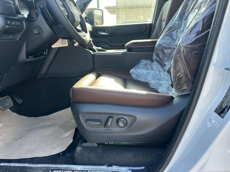2025 Toyota Prado Adventure Dual Tone 2.4T 4 Cylinder Petrol Engine Black Brown SUV GCC