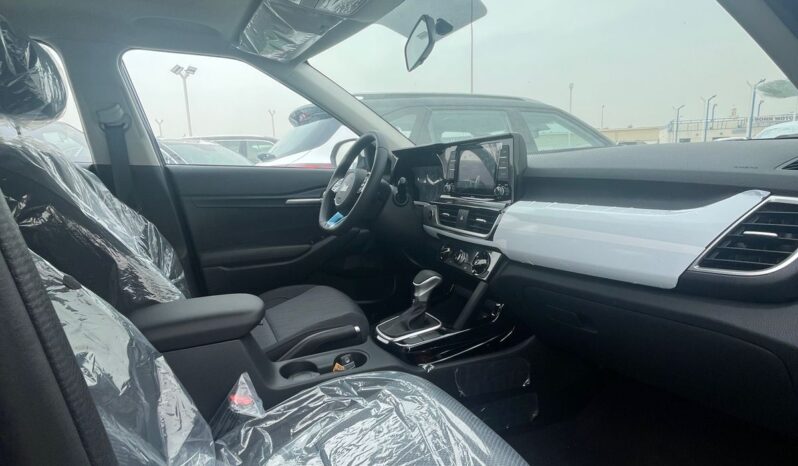 2023 Kia Seltos 1.4 Litres 4 Cylinder Petrol Engine Grey Black SUV FWD GCC Specs