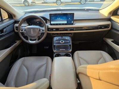 2022 Lincoln Nautilus 2.0L Turbocharged 4 Cylinder White Beige SUV AWD