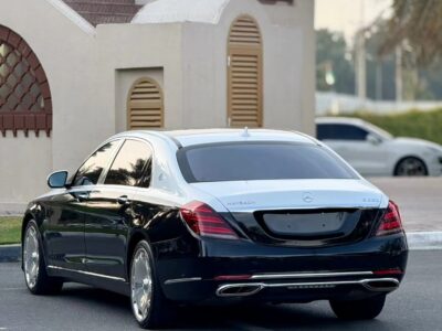 2020 Mercedes-Maybach S 560 4MATIC 4.0 Litre Twin-turbo V8 Engine Black Beige Sedan