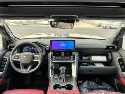 2025 Toyota Land Cruiser 3.5L TT GR SPORT 6 Cylinder Engine Black Red SUV AWD