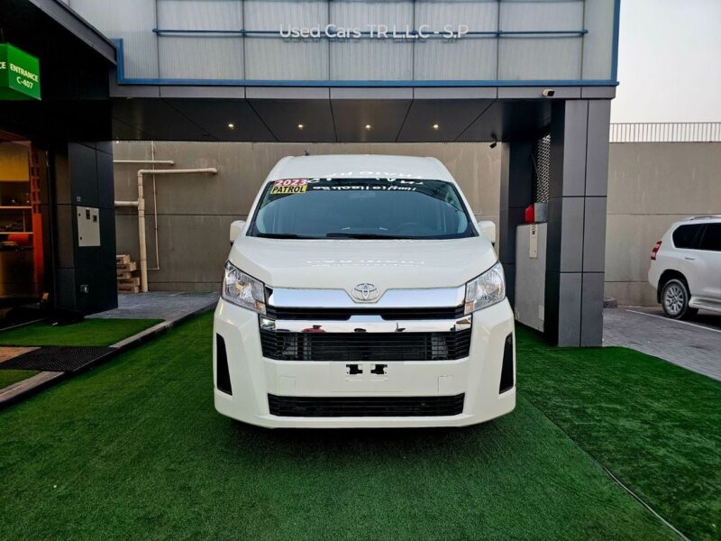 2023 TOYOTA HIACE HIGHROOF PATROL MANUAL 3.5 V6 White Grey Van GCC Specs