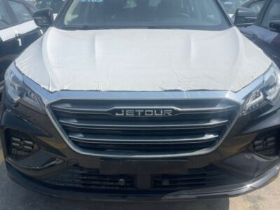 2024 Jetour X70 1.5L Turbocharged 4-cylinder Petrol Engine Grey Tan Midsize SUV