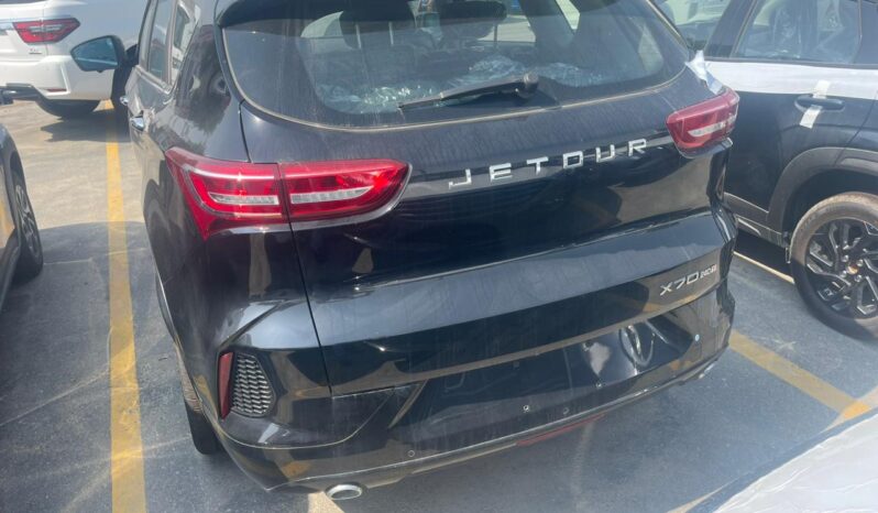 2024 Jetour X70 1.5L Turbocharged 4-cylinder Petrol Engine BlackTan Midsize SUV
